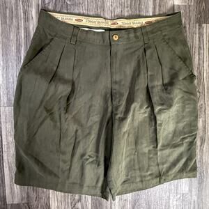 Tommy Bahama 100% Silk Pleated Green Shorts Men’s (Size 34) Tropical Resort